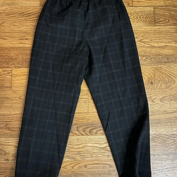 Aritzia Dark Checkered Trousers - Picture 2 of 5
